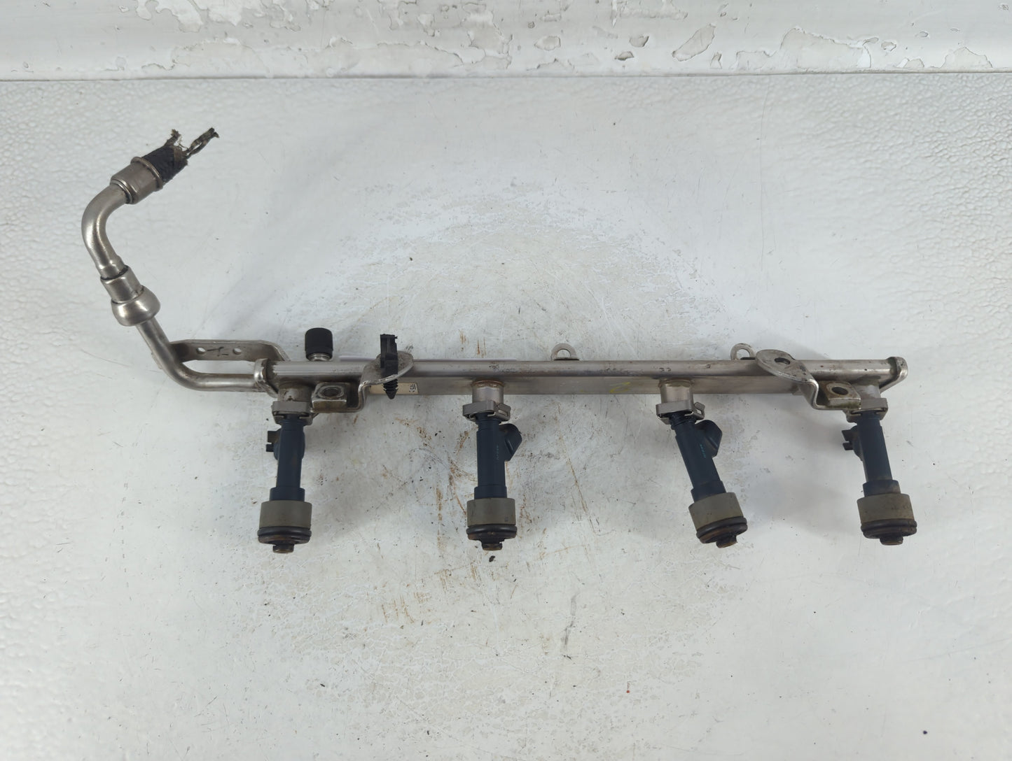 2011 Ford Taurus Fuel Injectors Fits OEM Used Auto Parts - Oemusedautoparts1.com