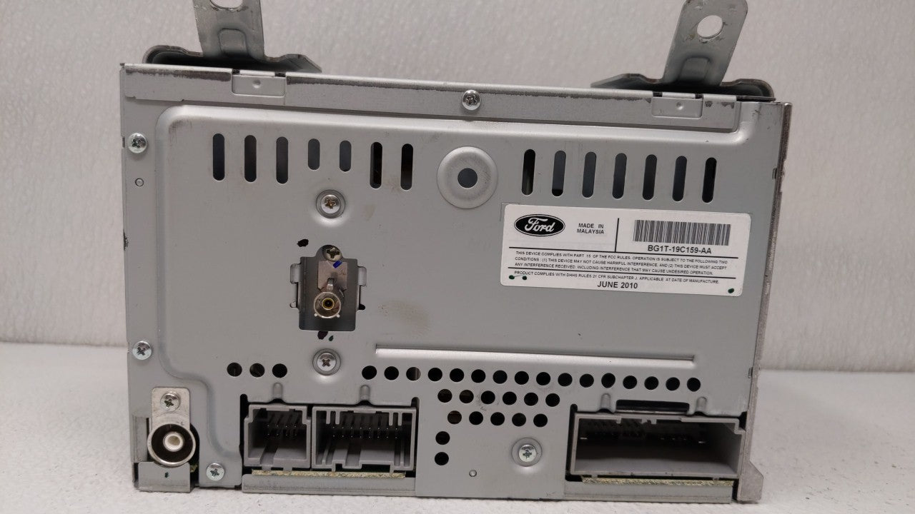 2011-2012 Ford Taurus Am Fm Cd Player Radio Receiver - Oemusedautoparts1.com