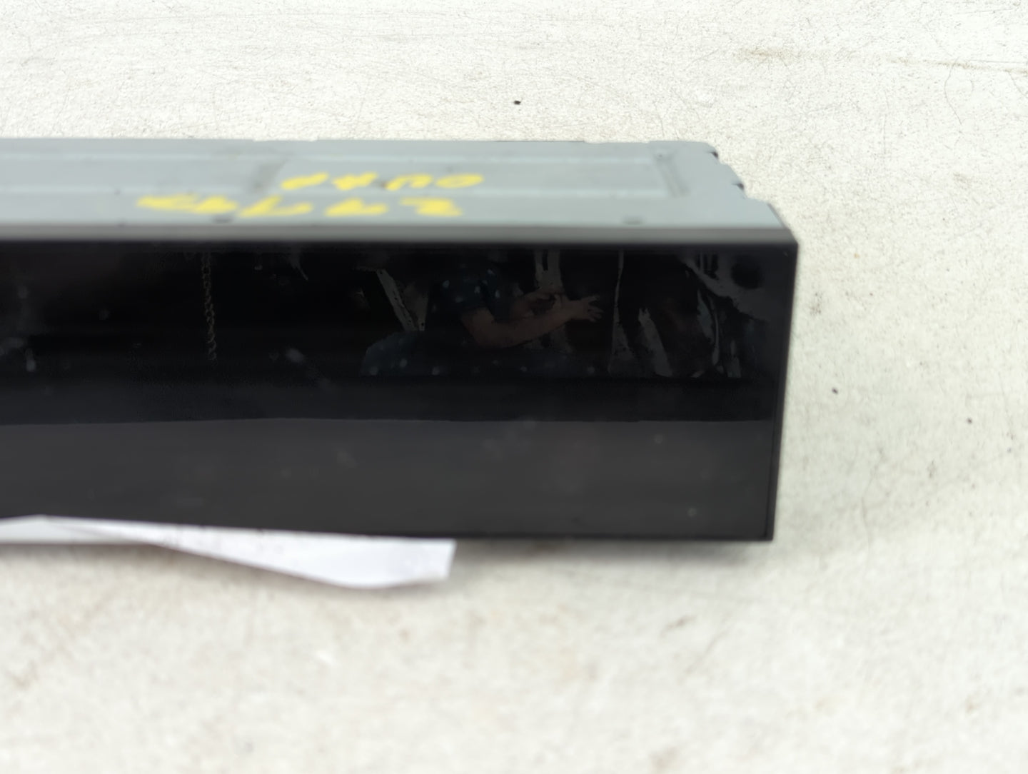2010-2012 Ford Taurus Radio AM FM Cd Player Receiver Replacement P/N:BG1T-19C116-AA Fits Fits 2010 2011 2012 OEM Used Auto P