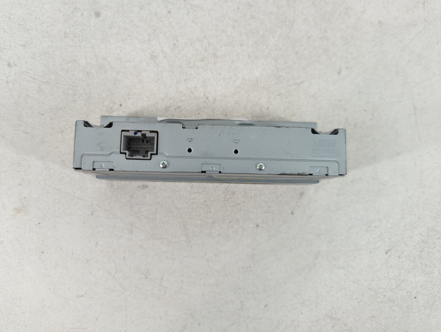 2010-2012 Ford Taurus Radio AM FM Cd Player Receiver Replacement P/N:BG1T-19C116-AA Fits Fits 2010 2011 2012 OEM Used Auto P
