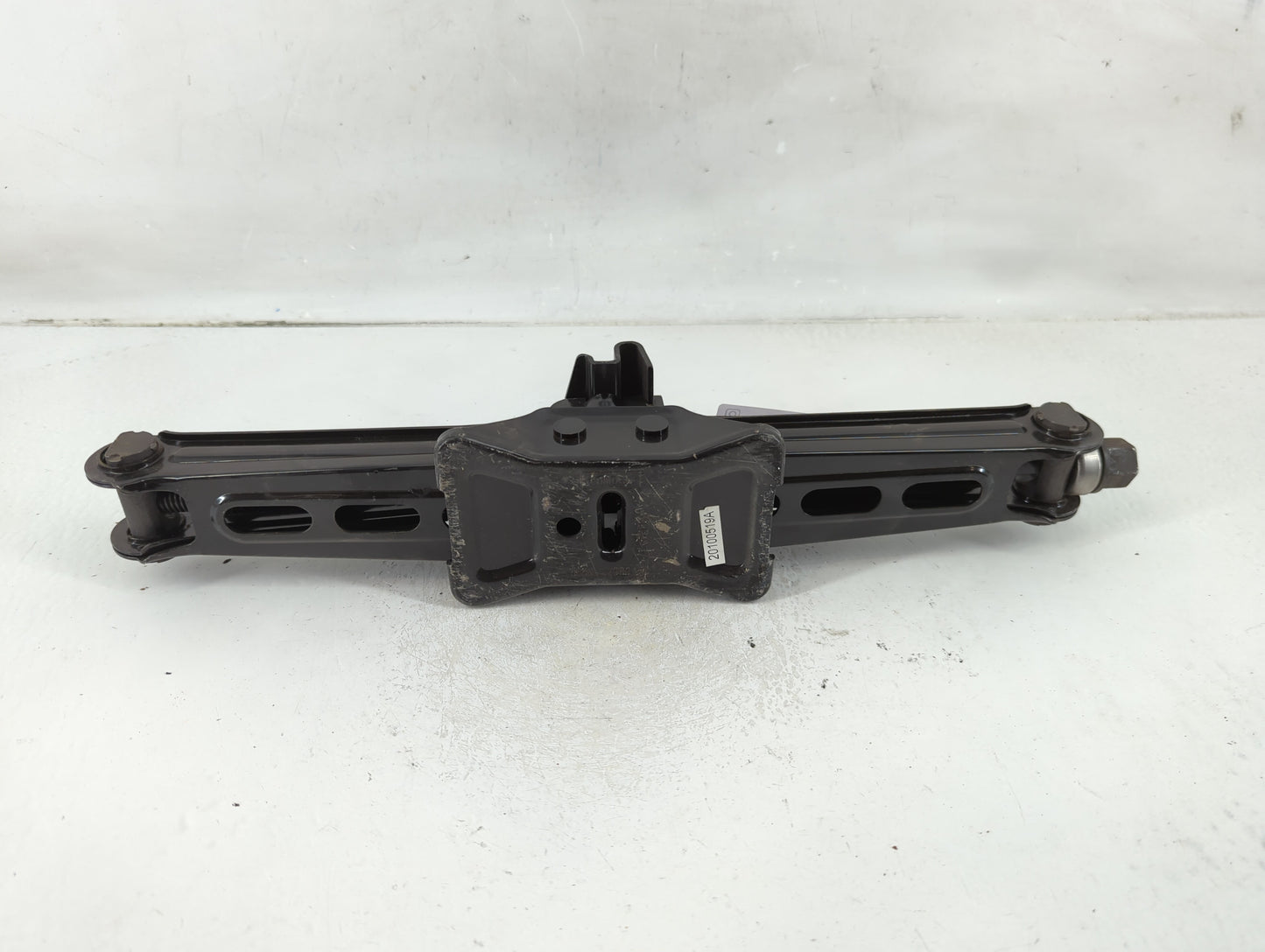 2011 Ford Taurus Spare Scissor Car Jack - Oemusedautoparts1.com