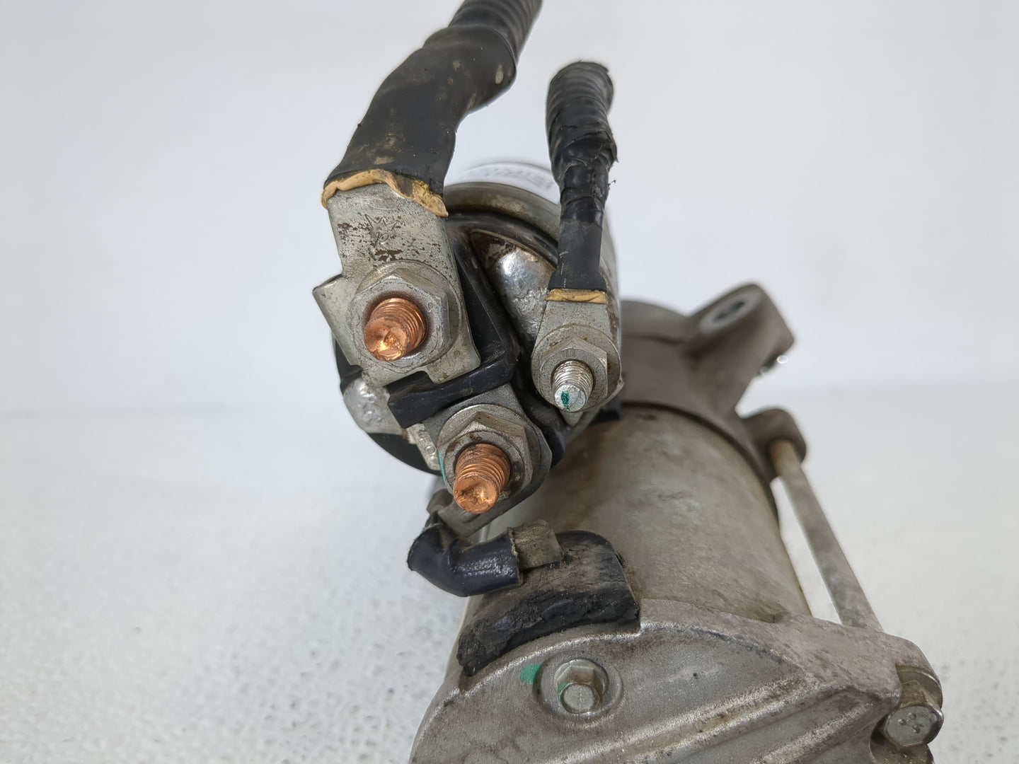 2008-2019 Ford Taurus Car Starter Motor Solenoid OEM P/N:8G1T-11000-AE 8G1T-11000-AD Fits OEM Used Auto Parts - Oemusedautop