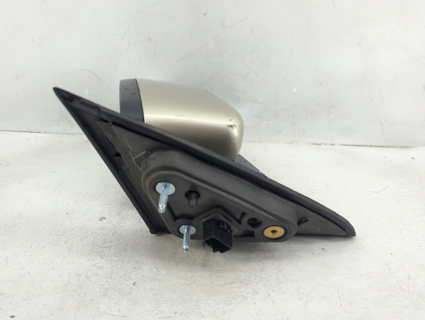 2010-2012 Ford Taurus Driver Side View Mirror - Left Door Mirror OEM Used - Oemusedautoparts1.com