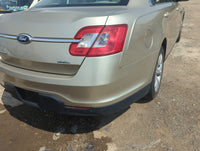 2010-2012 Ford Taurus Rear Bumper Assembly Oem - Oemusedautoparts1.com
