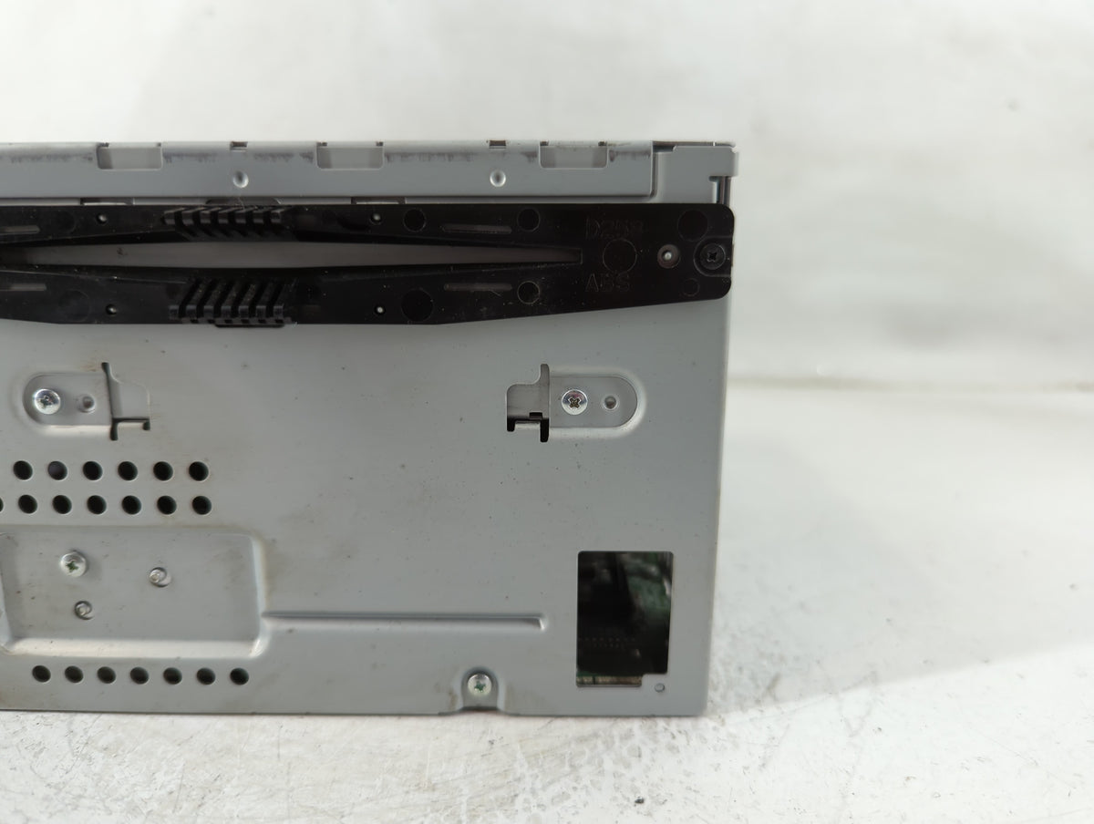 2011-2012 Ford Taurus Radio AM FM Cd Player Receiver Replacement P/N:BG1T-19C159-AA Fits 2011 2012 OEM Used Auto Parts - Oem