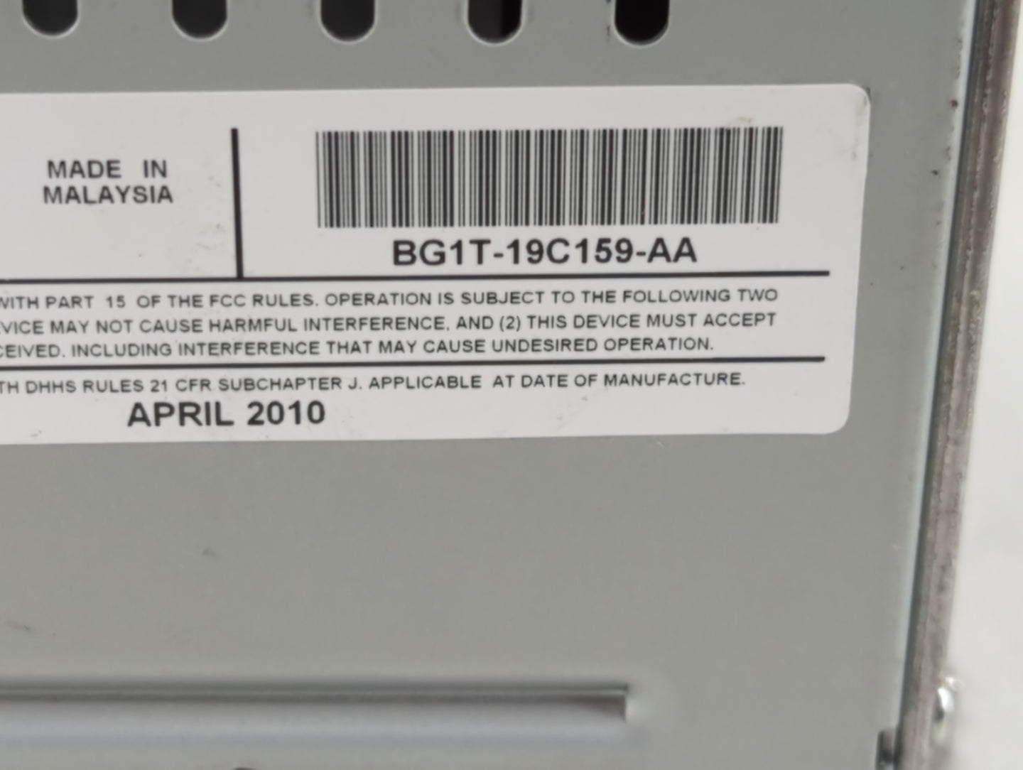 2011-2012 Ford Taurus Radio AM FM Cd Player Receiver Replacement P/N:BG1T-19C159-AA Fits Fits 2011 2012 OEM Used Auto Parts 