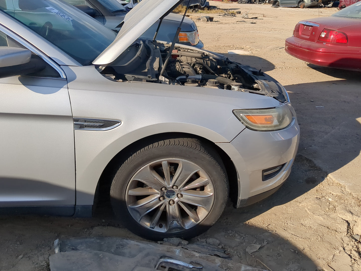 2010-2019 Ford Taurus Passenger Fender - Oemusedautoparts1.com
