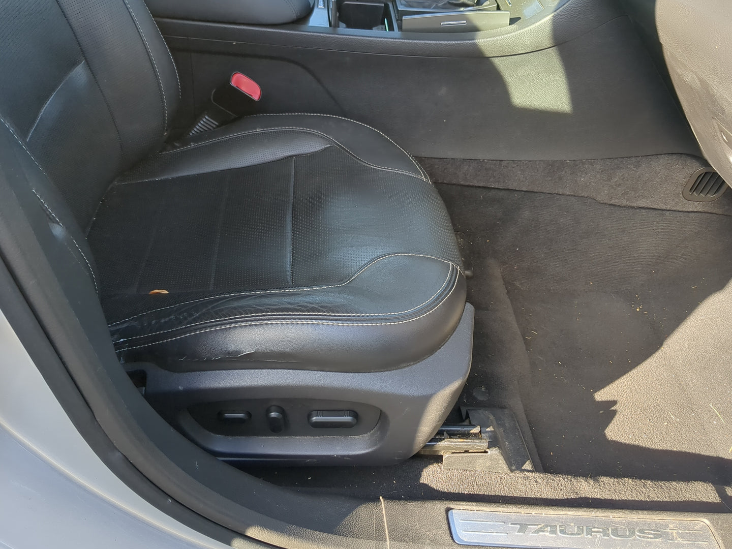 2010-2012 Ford Taurus Passenger Front Seat Oem - Oemusedautoparts1.com