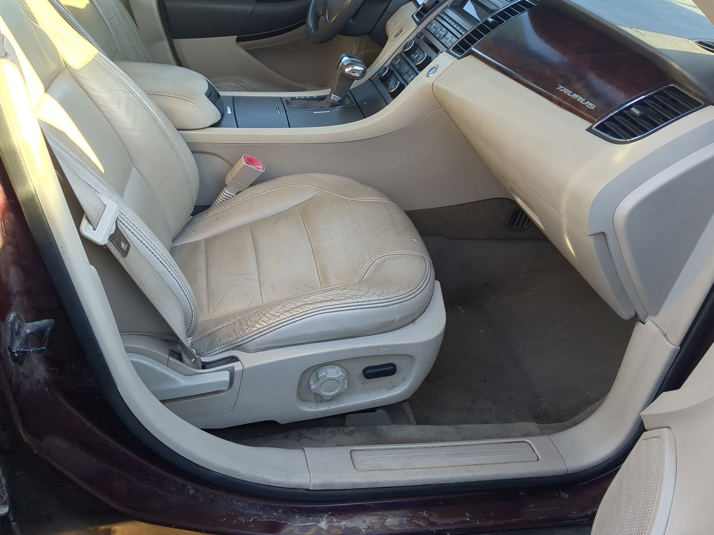 2010-2012 Ford Taurus Passenger Front Seat Oem - Oemusedautoparts1.com