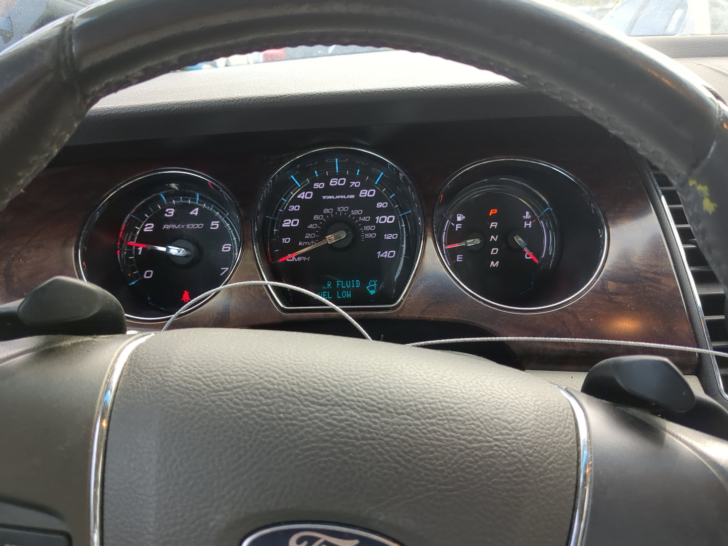 2011-2012 Ford Taurus Instrument Cluster Speedometer Gauges Fits Fits 2011 2012 OEM Used Auto Parts - Oemusedautoparts1.com