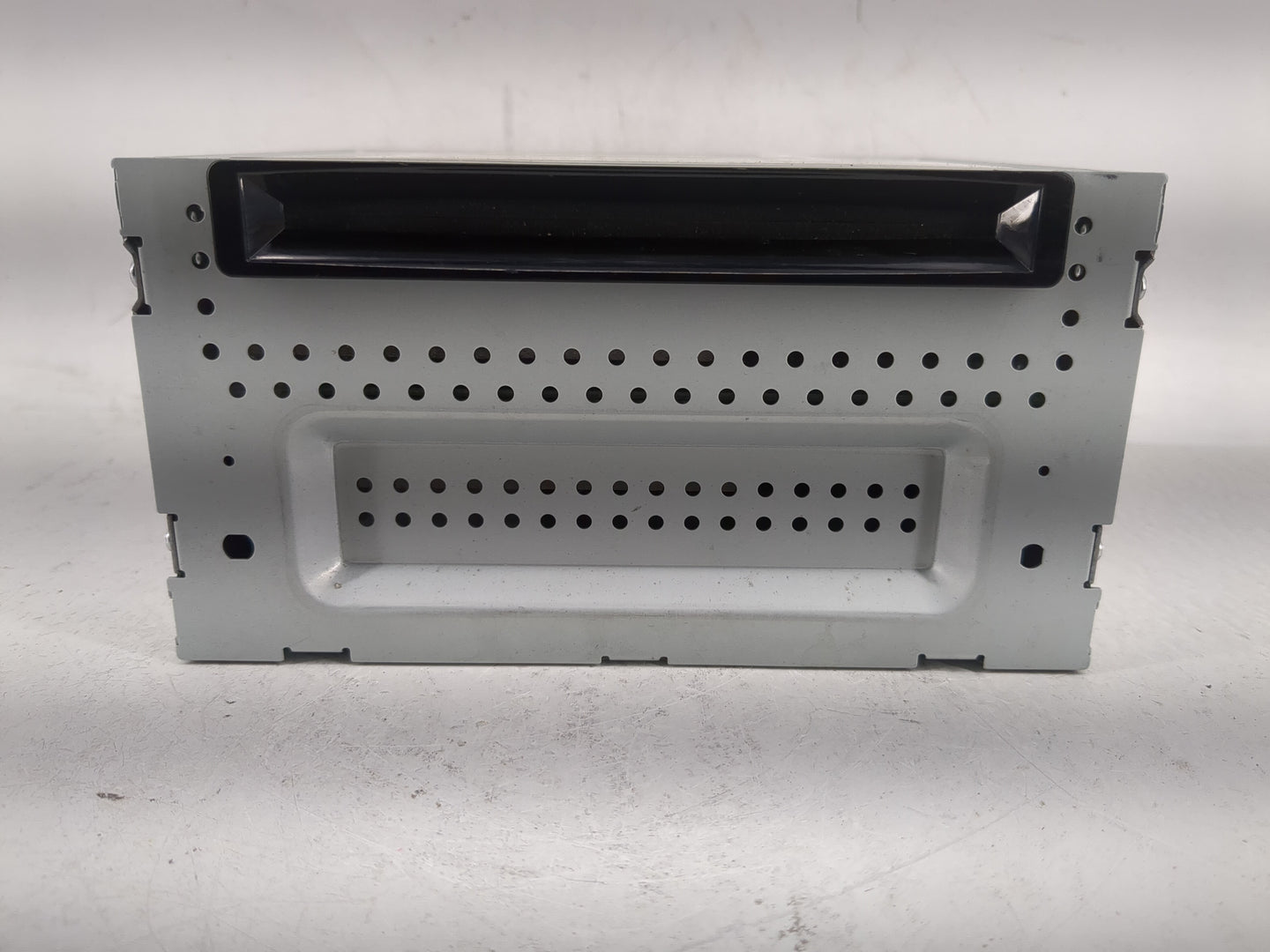 2011 Ford Taurus Radio AM FM Cd Player Receiver Replacement P/N:BG1T 19C156BB Fits OEM Used Auto Parts - Oemusedautoparts1.c