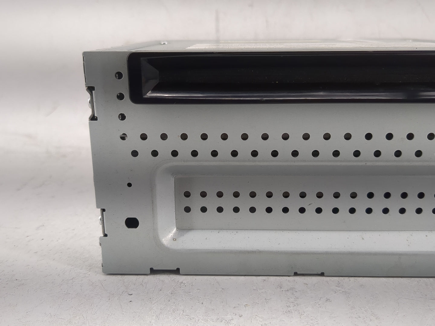2011 Ford Taurus Radio AM FM Cd Player Receiver Replacement P/N:BG1T 19C156BB Fits OEM Used Auto Parts - Oemusedautoparts1.c