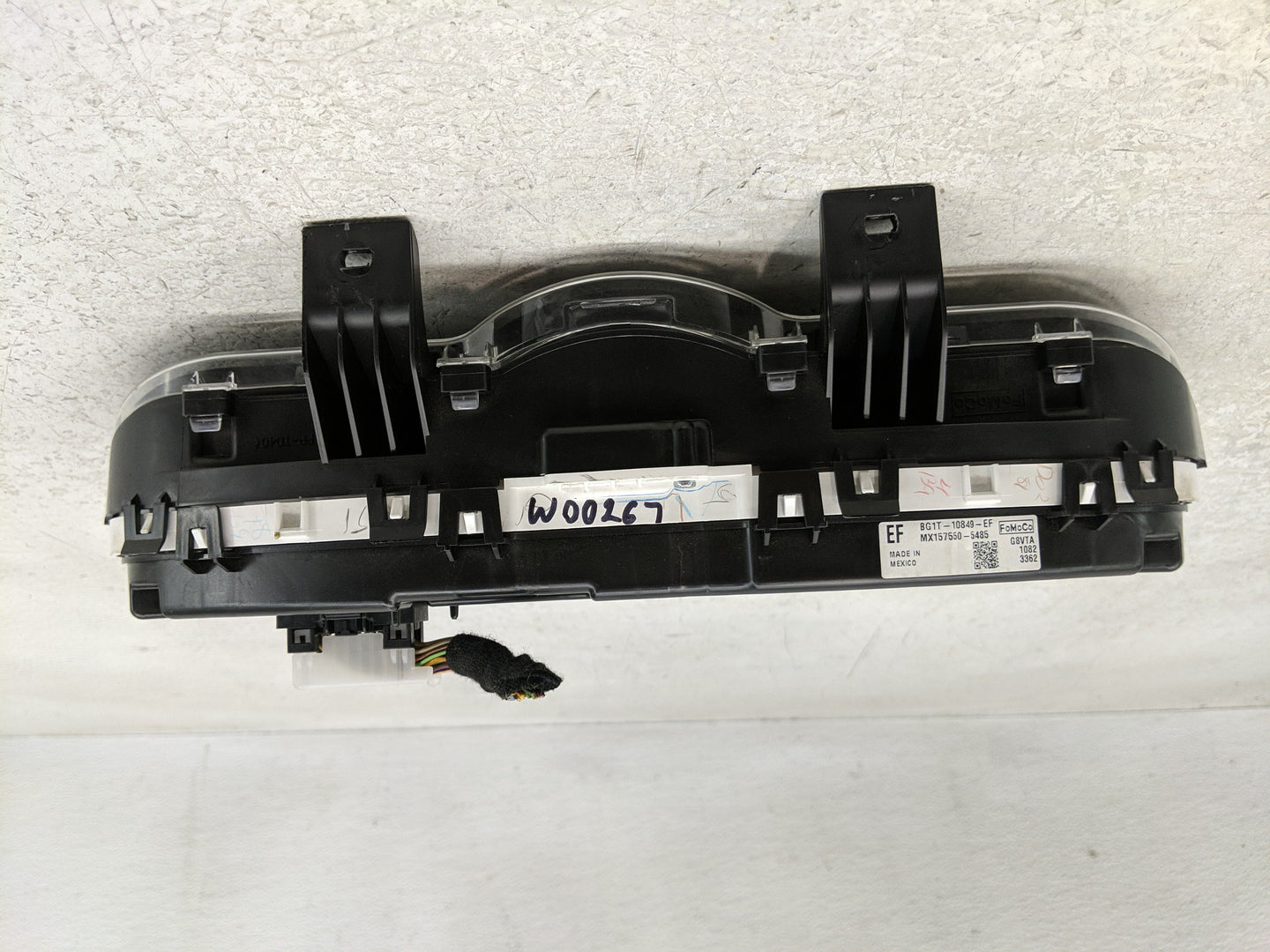 2011-2012 Ford Taurus Instrument Cluster Speedometer Gauges P/N:BG1T-10849-EF Fits Fits 2011 2012 OEM Used Auto Parts - Oemu