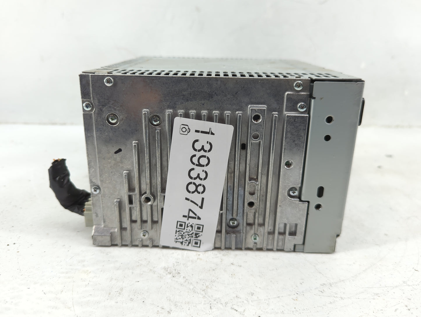 2011-2012 Ford Taurus Radio AM FM Cd Player Receiver Replacement P/N:BG1T-19C159-AA Fits Fits 2011 2012 OEM Used Auto Parts 