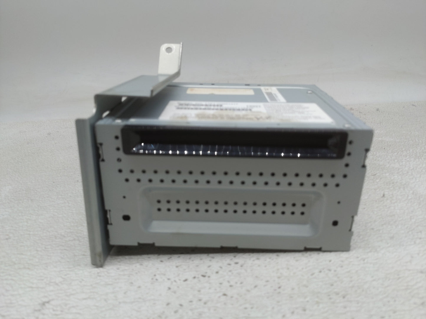 2011 Ford Taurus Radio AM FM Cd Player Receiver Replacement P/N:BG1T 19C156 BB Fits OEM Used Auto Parts - Oemusedautoparts1.