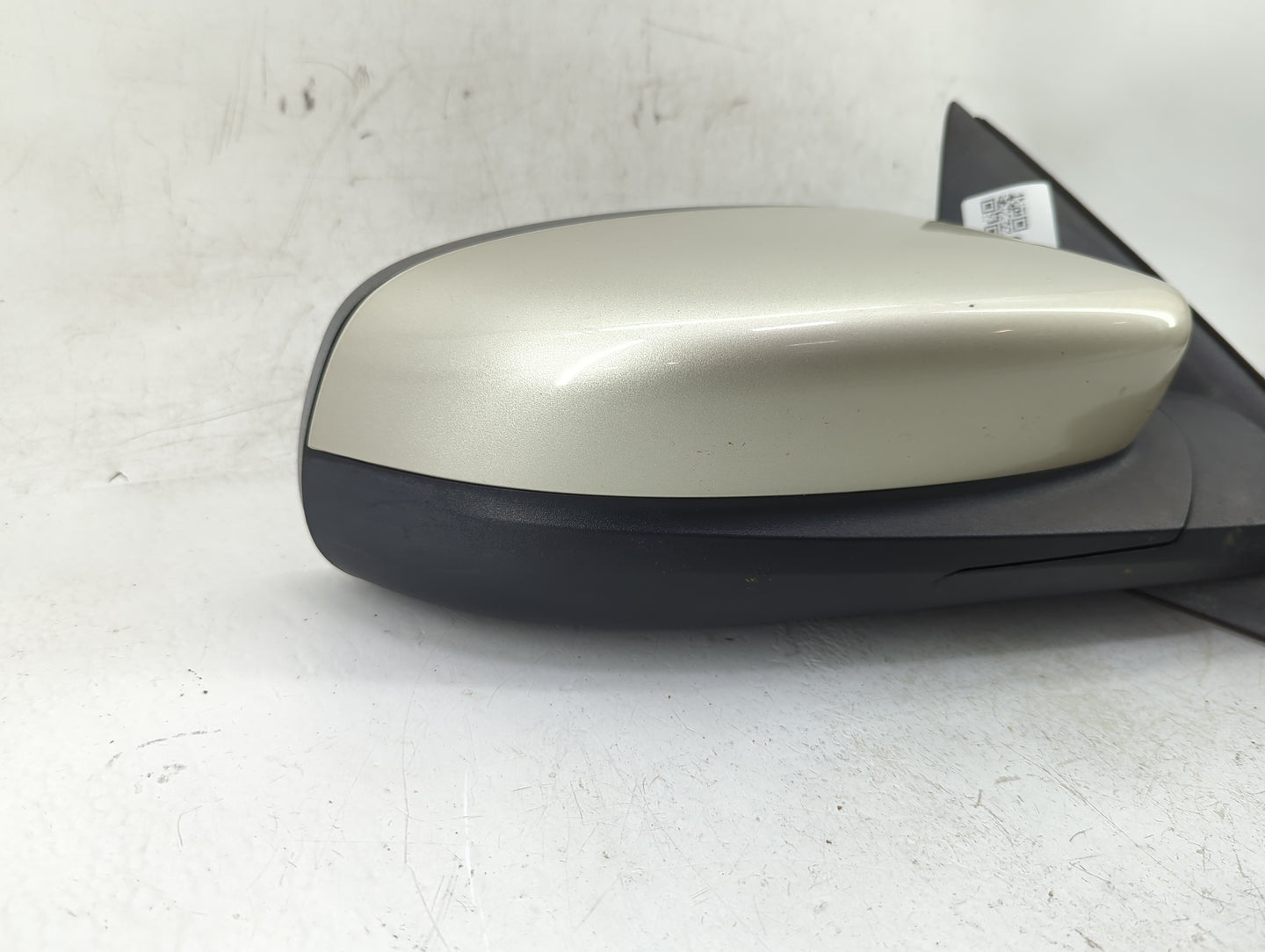 2010-2019 Ford Taurus Passenger Side View Mirror - Right Door Mirror OEM Used - Oemusedautoparts1.com