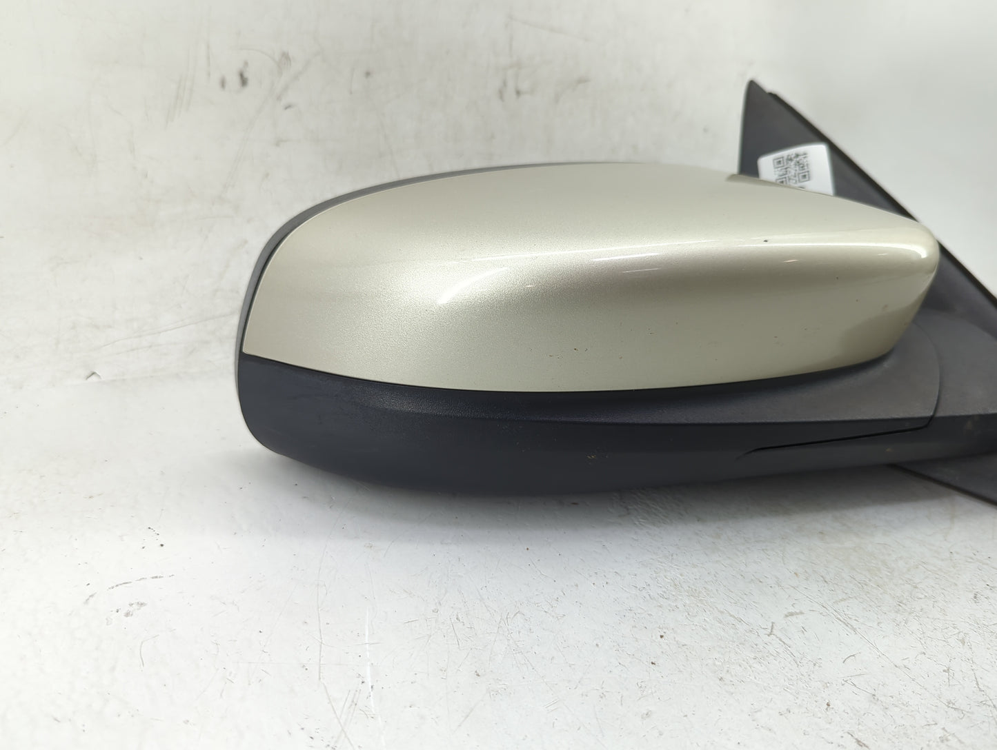 2010-2019 Ford Taurus Passenger Side View Mirror - Right Door Mirror OEM Used - Oemusedautoparts1.com