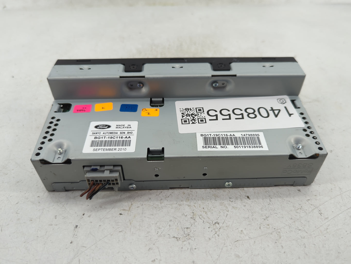 2010-2012 Ford Taurus Radio AM FM Cd Player Receiver Replacement P/N:BG1T-19C116-AA Fits Fits 2010 2011 2012 OEM Used Auto P