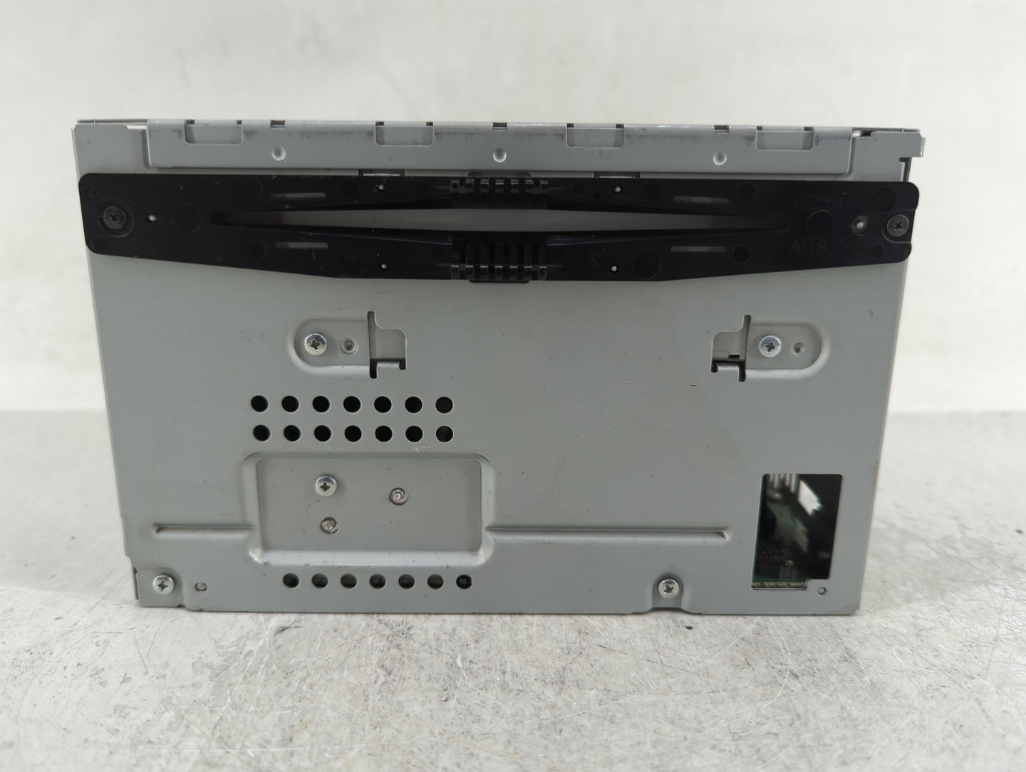 2011-2012 Ford Taurus Radio AM FM Cd Player Receiver Replacement P/N:BG1T-19C159-BA Fits Fits 2011 2012 OEM Used Auto Parts 
