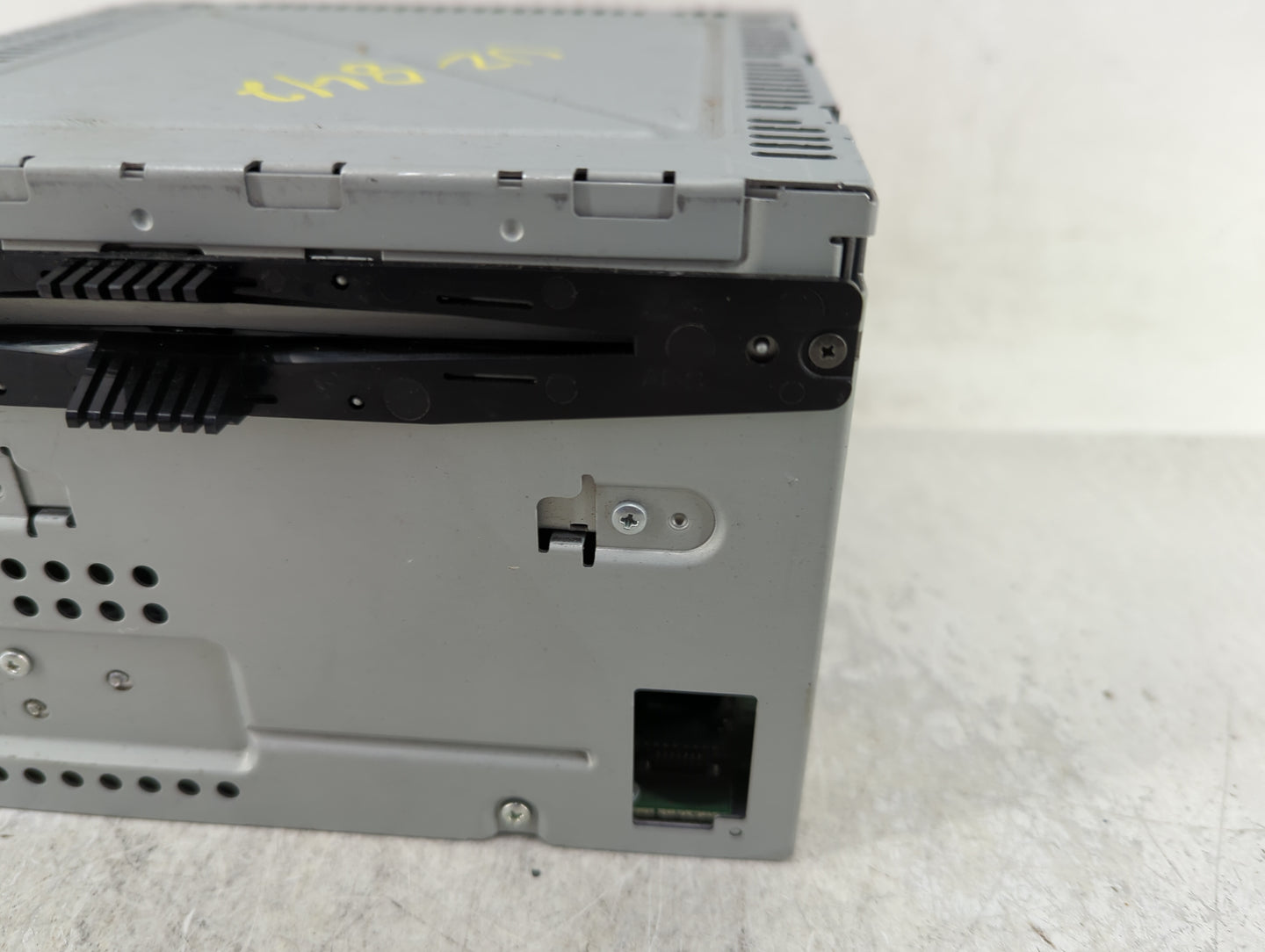 2011-2012 Ford Taurus Radio AM FM Cd Player Receiver Replacement P/N:BG1T-19C159-BA Fits Fits 2011 2012 OEM Used Auto Parts 