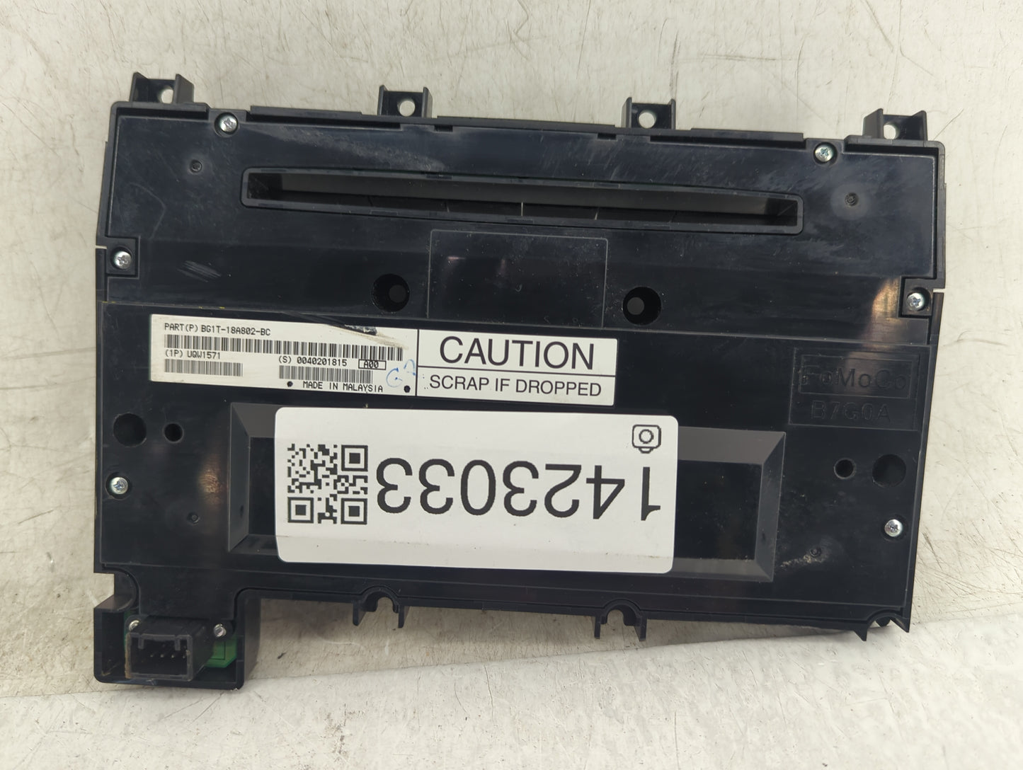2010-2011 Ford Taurus Radio Control Panel - Oemusedautoparts1.com