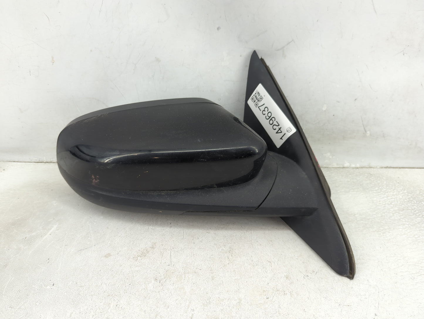 2010-2019 Ford Taurus Passenger Side View Mirror - Right Door Mirror OEM Used - Oemusedautoparts1.com