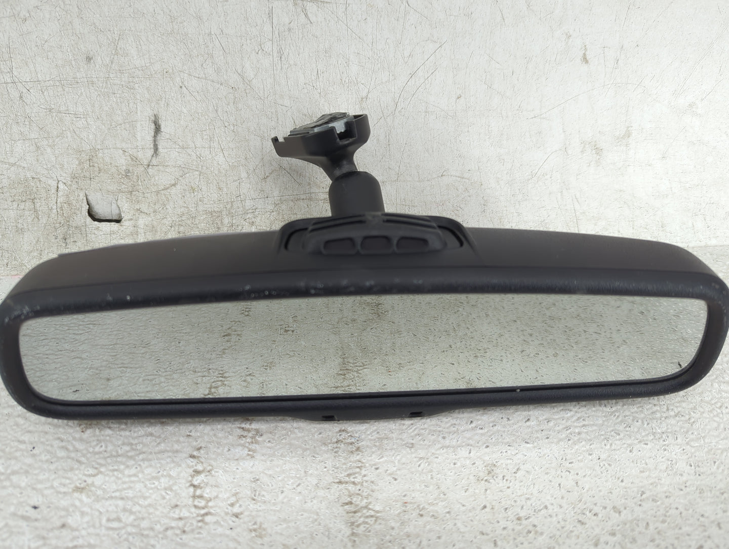 2011 Ford Taurus Interior Rear View Mirror Replacement OEM P/N:026133 GNTX-651, 8U5A-17E678 Fits OEM Used Auto Parts - Oemus