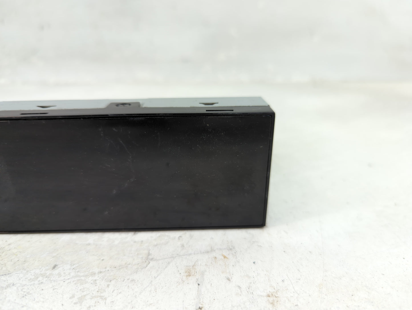 2010-2012 Ford Taurus Radio AM FM Cd Player Receiver Replacement P/N:BG1T-19C116-AA Fits Fits 2010 2011 2012 OEM Used Auto P