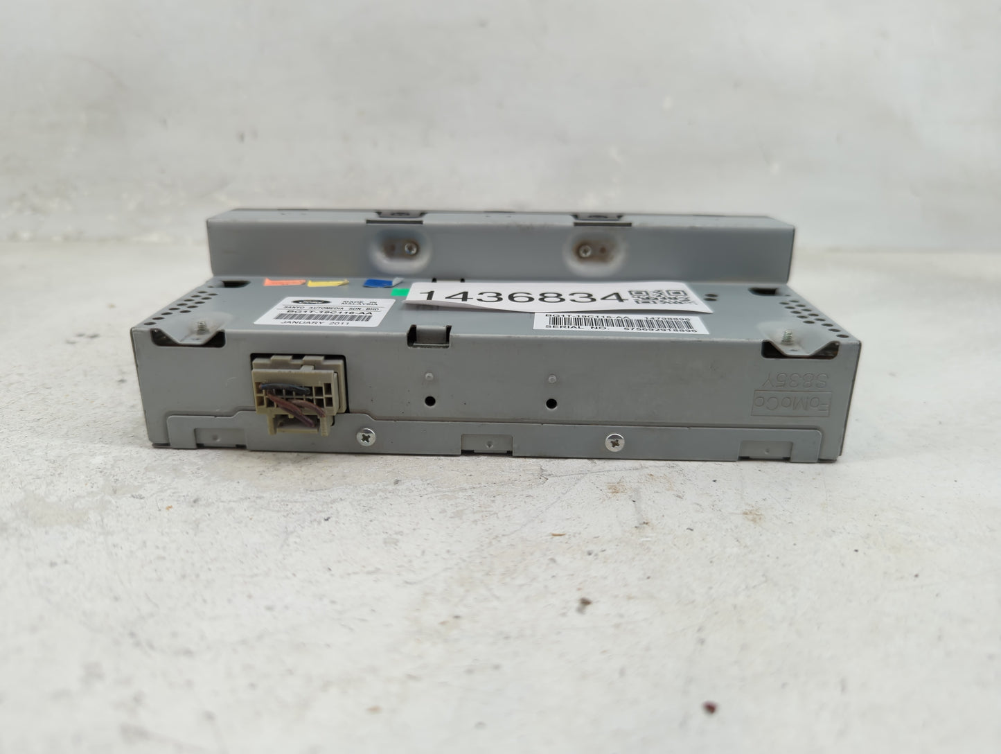 2010-2012 Ford Taurus Radio AM FM Cd Player Receiver Replacement P/N:BG1T-19C116-AA Fits Fits 2010 2011 2012 OEM Used Auto P