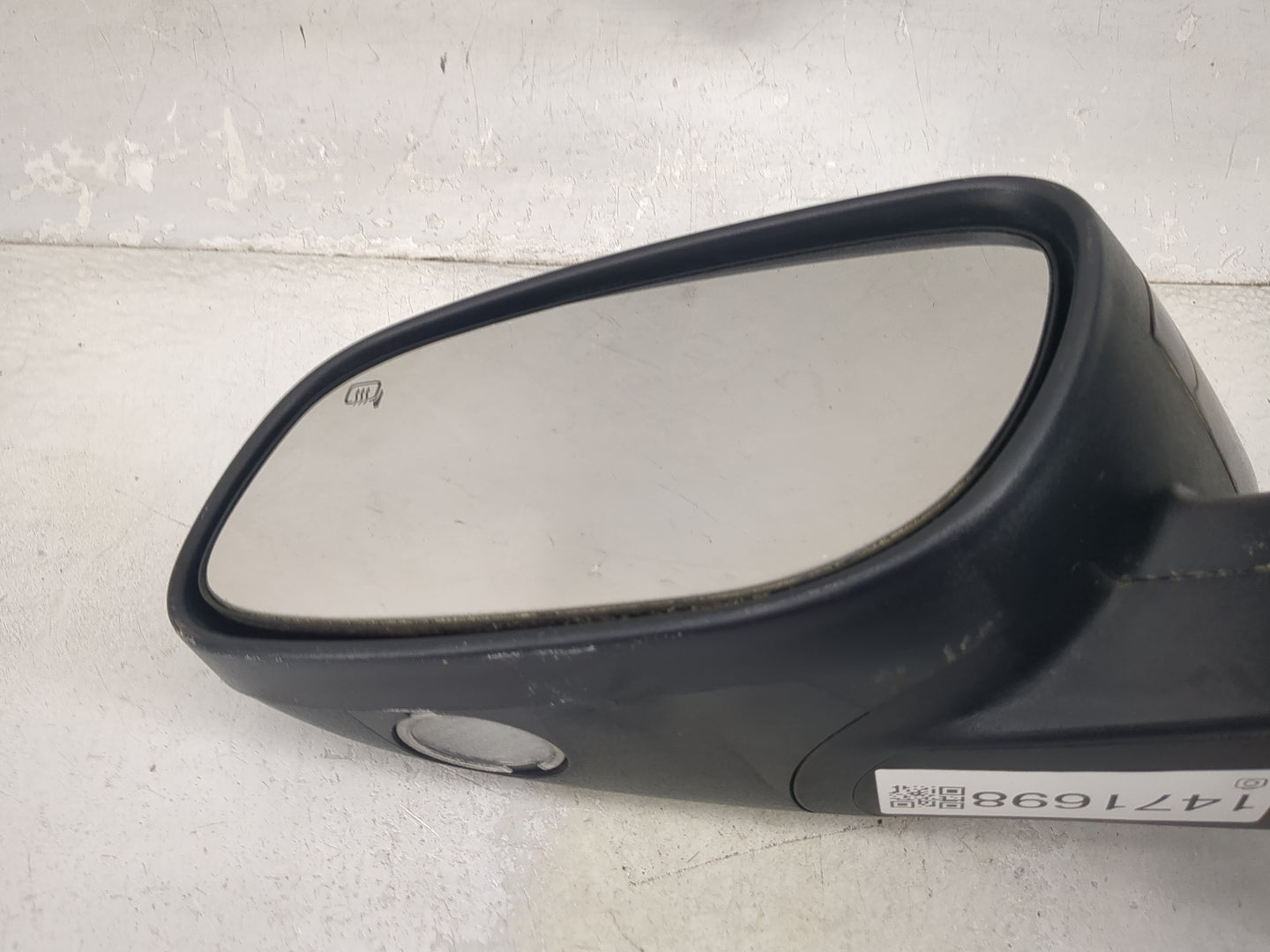 2010-2019 Ford Taurus Driver Side View Mirror - Left Door Mirror OEM Used - Oemusedautoparts1.com