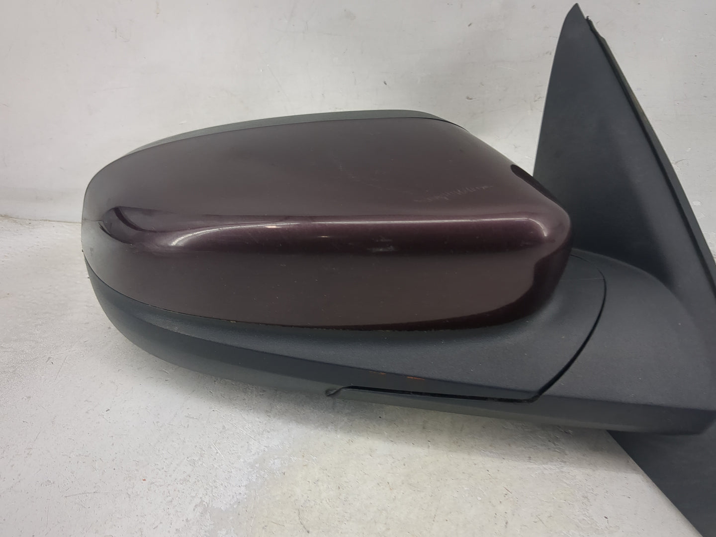 2010-2019 Ford Taurus Passenger Side View Mirror - Right Door Mirror OEM Used - Oemusedautoparts1.com