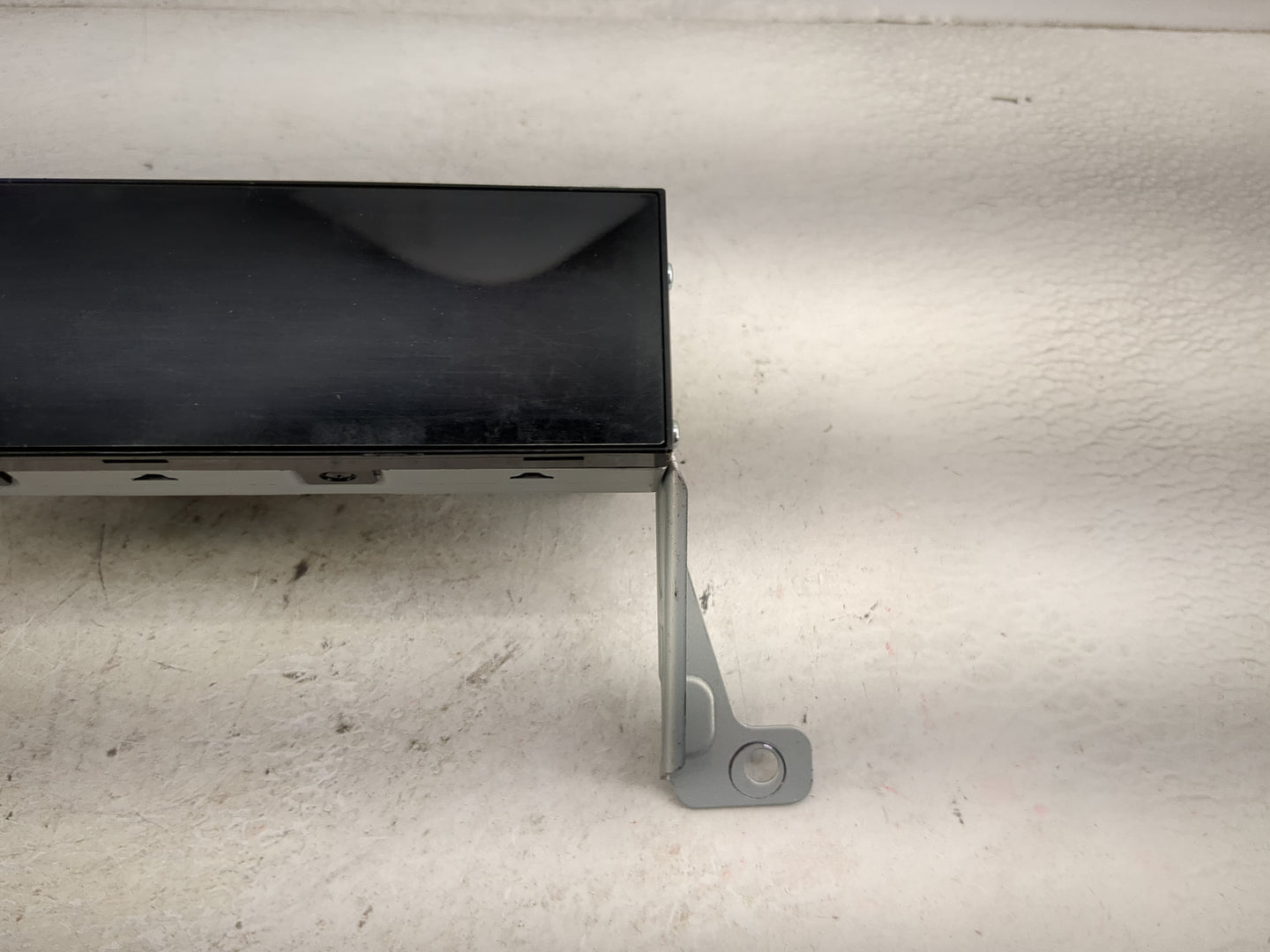 2011 Ford Taurus Information Display Screen - Oemusedautoparts1.com