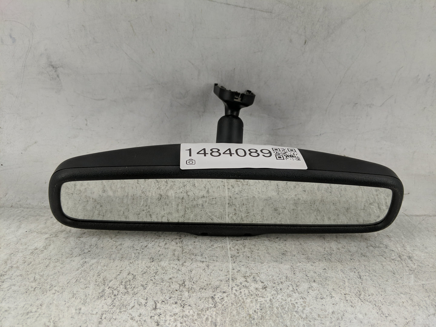 2011 Ford Taurus Interior Rear View Mirror Replacement OEM P/N:8U5A-17E678-CC E11 025001, GNTX-467 Fits OEM Used Auto Parts 