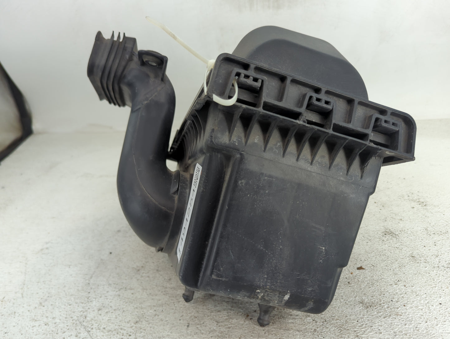 2010-2012 Ford Taurus Air Cleaner Intake-duct Hose Tube 1494254 - Oemusedautoparts1.com