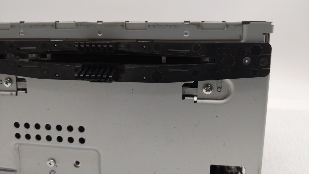 2011-2012 Ford Taurus Am Fm Cd Player Radio Receiver 186394 - Oemusedautoparts1.com