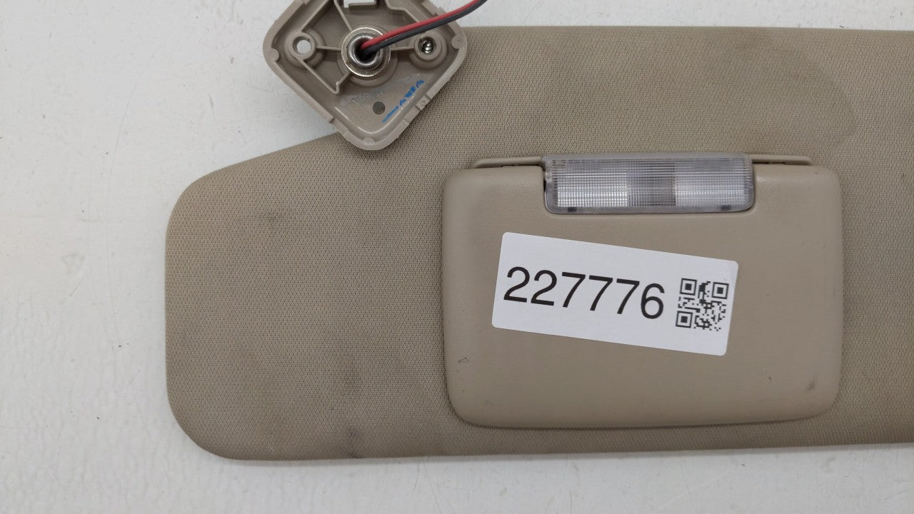 2010-2011 Ford Taurus Sun Visor Shade Replacement Driver Left Mirror Fits Fits 2010 2011 OEM Used Auto Parts - Oemusedautopa