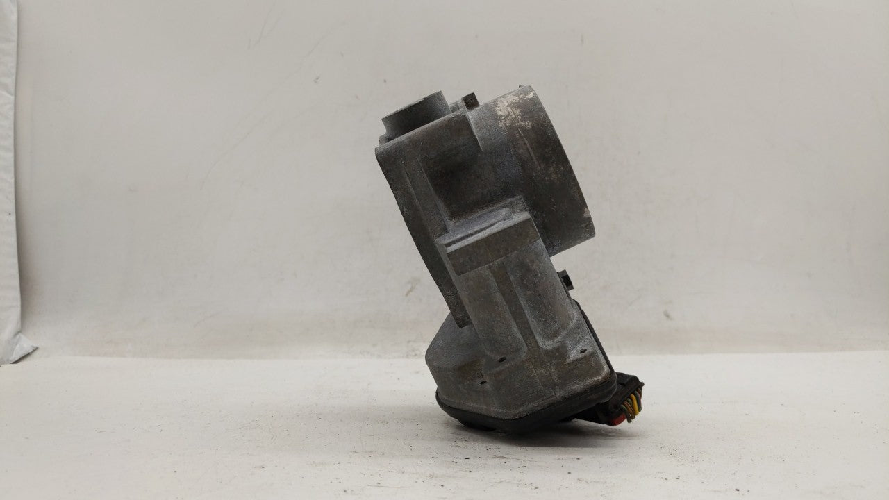 2008-2012 Ford Taurus Throttle Body P/N:7T4E-9F991-FA 7T4E-9F991-GA Fits Fits 2007 2008 2009 2010 2011 2012 2013 2014 OEM Us