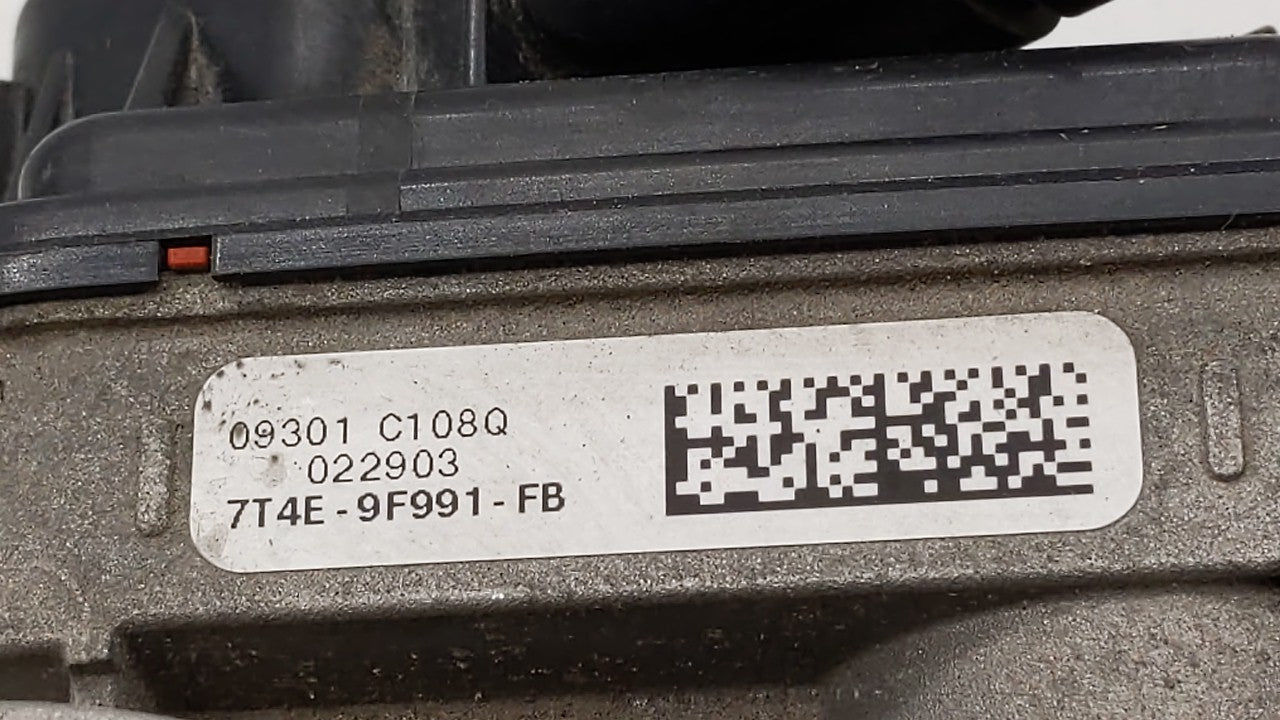 2008-2012 Ford Taurus Throttle Body P/N:7T4E-9F991-FA 7T4E-9F991-GA Fits Fits 2007 2008 2009 2010 2011 2012 2013 2014 OEM Us