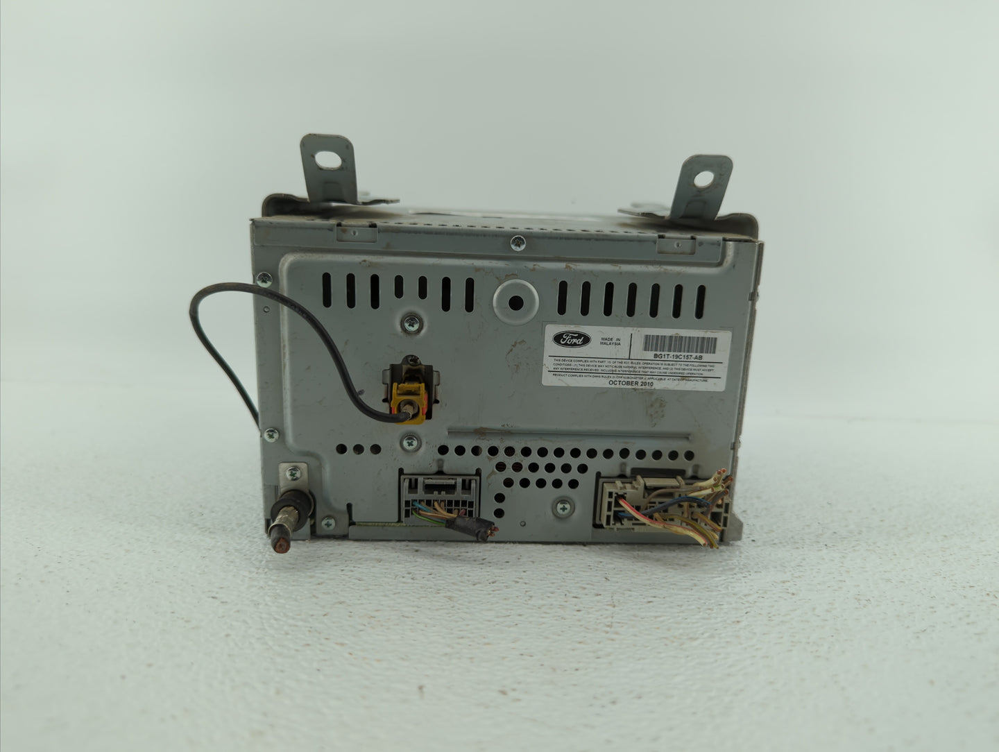 2011 Ford Taurus Radio AM FM Cd Player Receiver Replacement P/N:BG1T-19C157-AB Fits OEM Used Auto Parts - Oemusedautoparts1.