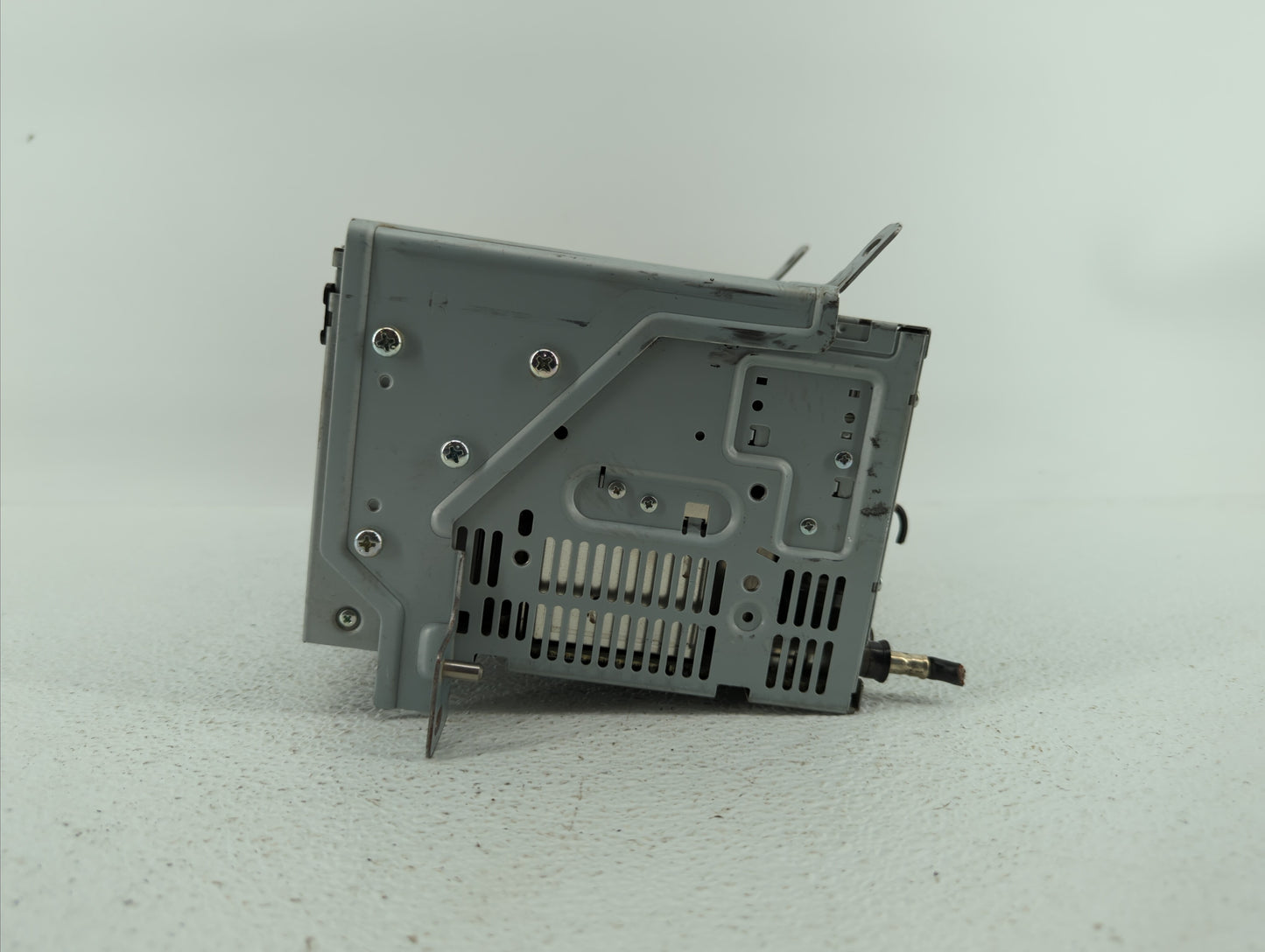 2011-2012 Ford Taurus Am Fm Cd Player Radio Receiver - Oemusedautoparts1.com