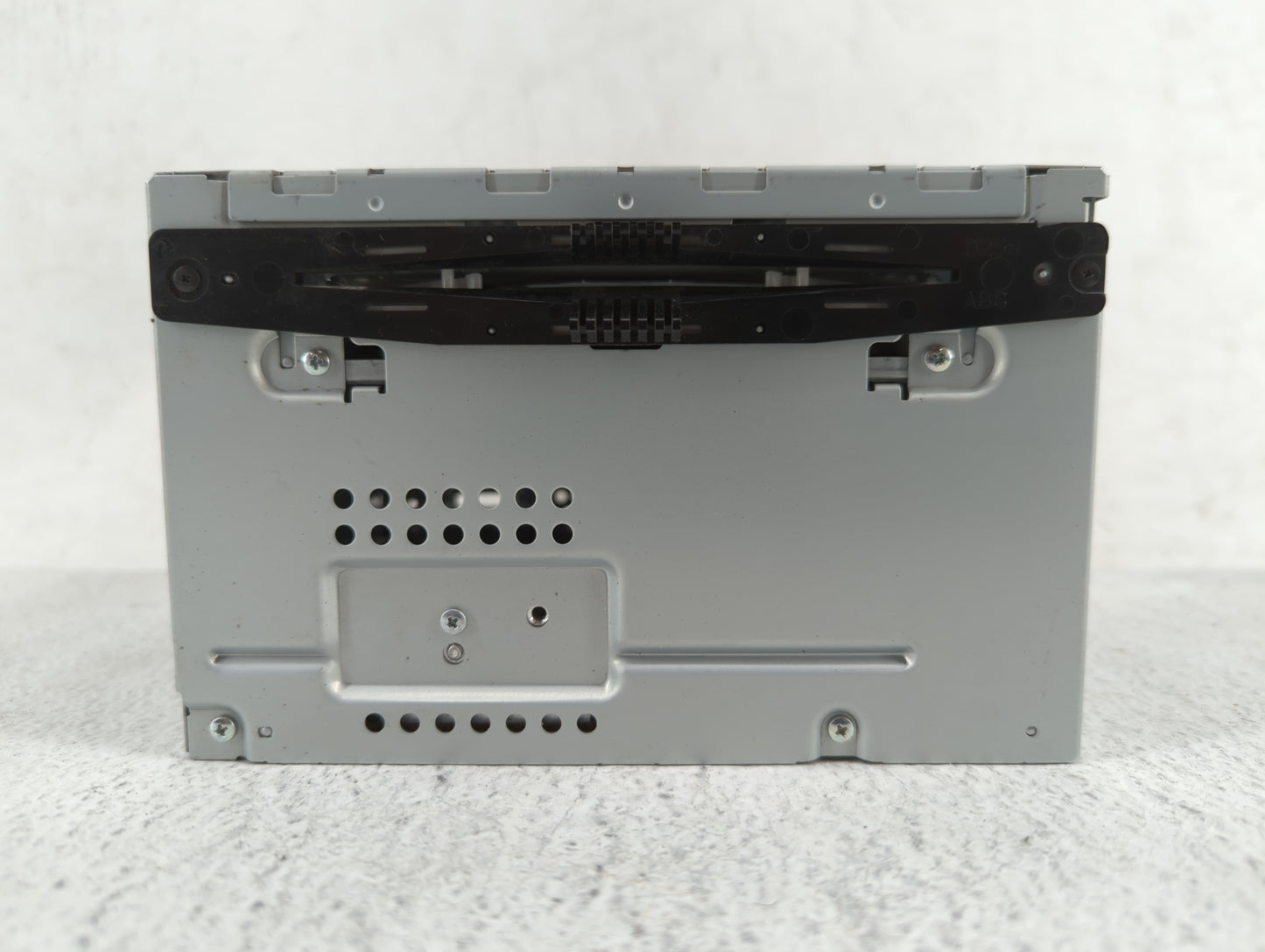 2011-2012 Ford Taurus Am Fm Cd Player Radio Receiver - Oemusedautoparts1.com