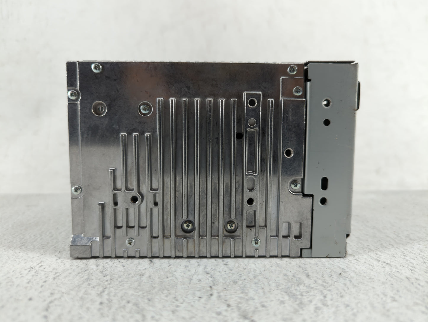 2011-2012 Ford Taurus Am Fm Cd Player Radio Receiver - Oemusedautoparts1.com