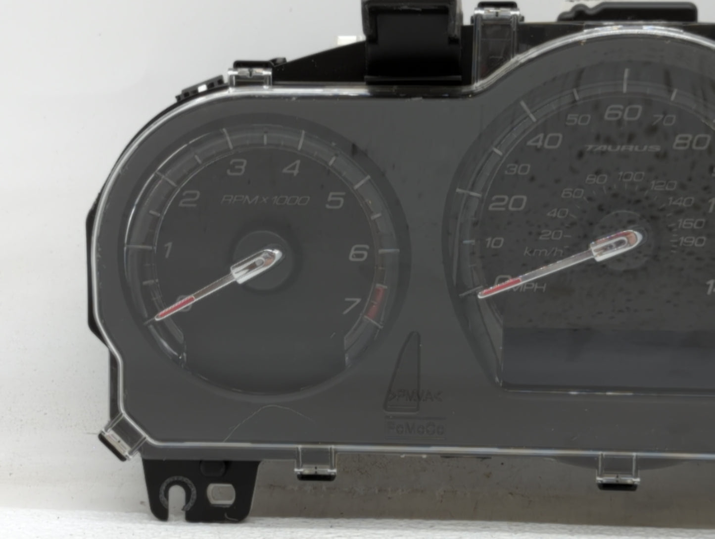 2011-2012 Ford Taurus Instrument Cluster Speedometer Gauges P/N:BG1T-10849-CF Fits Fits 2011 2012 OEM Used Auto Parts - Oemu