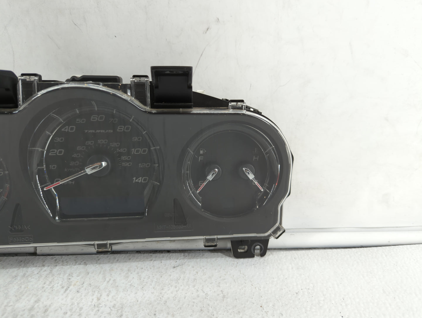 2011-2012 Ford Taurus Instrument Cluster Speedometer Gauges P/N:BG1T-10849-EF BG1T-10849-CF Fits Fits 2011 2012 OEM Used Aut