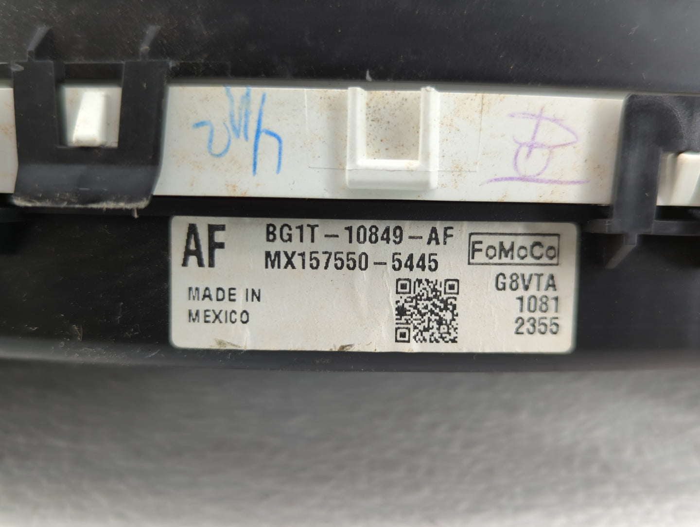 2011-2012 Ford Taurus Instrument Cluster Speedometer Gauges P/N:BG1T-10849-AF Fits Fits 2011 2012 OEM Used Auto Parts - Oemu