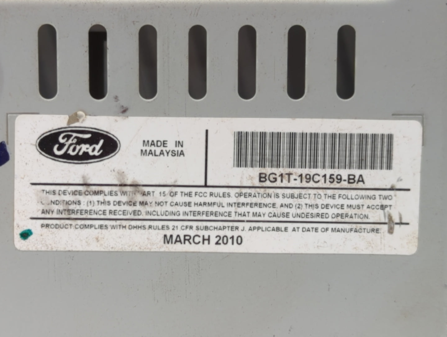 2011-2012 Ford Taurus Am Fm Cd Player Radio Receiver - Oemusedautoparts1.com