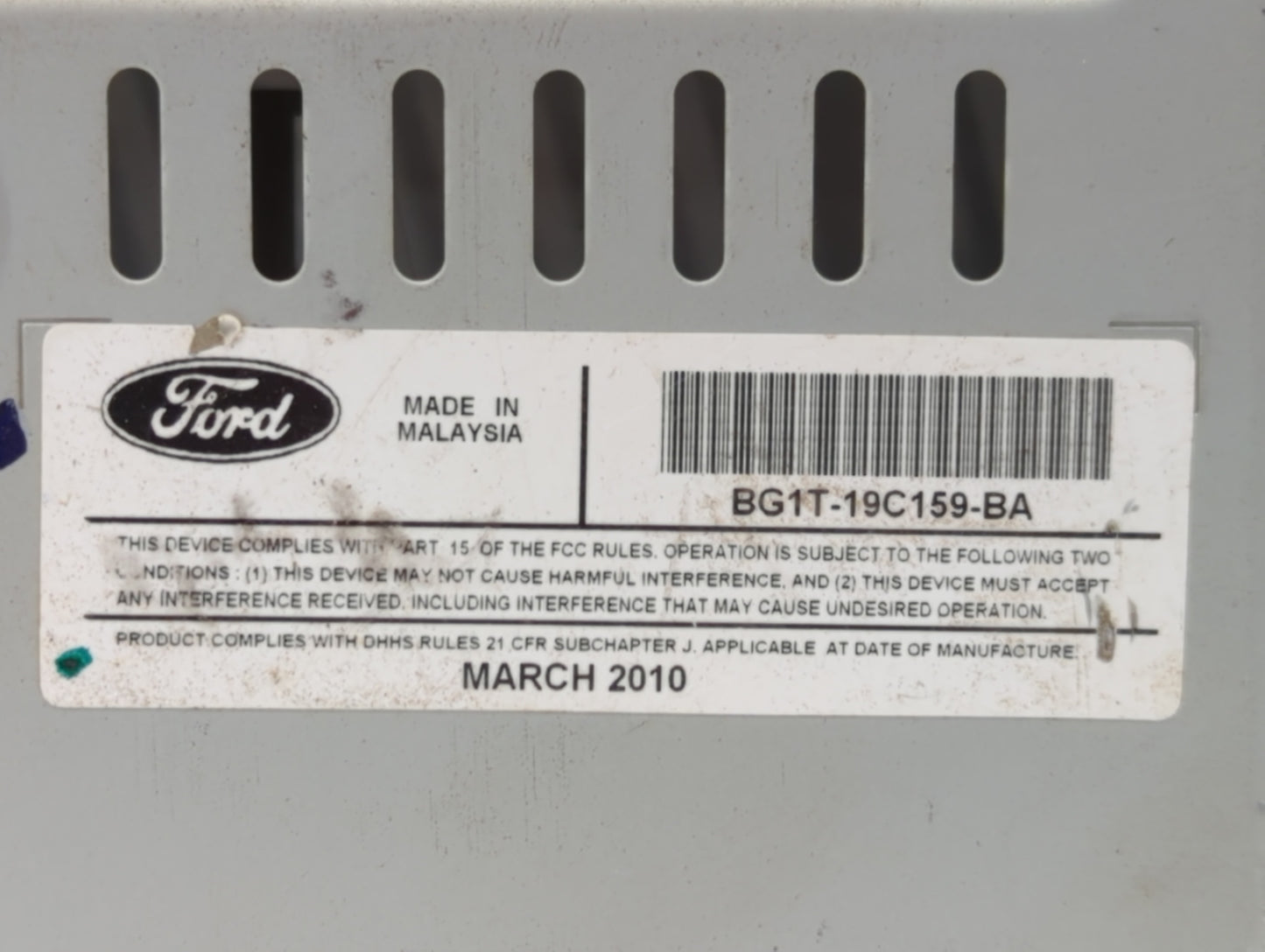 2011-2012 Ford Taurus Am Fm Cd Player Radio Receiver - Oemusedautoparts1.com