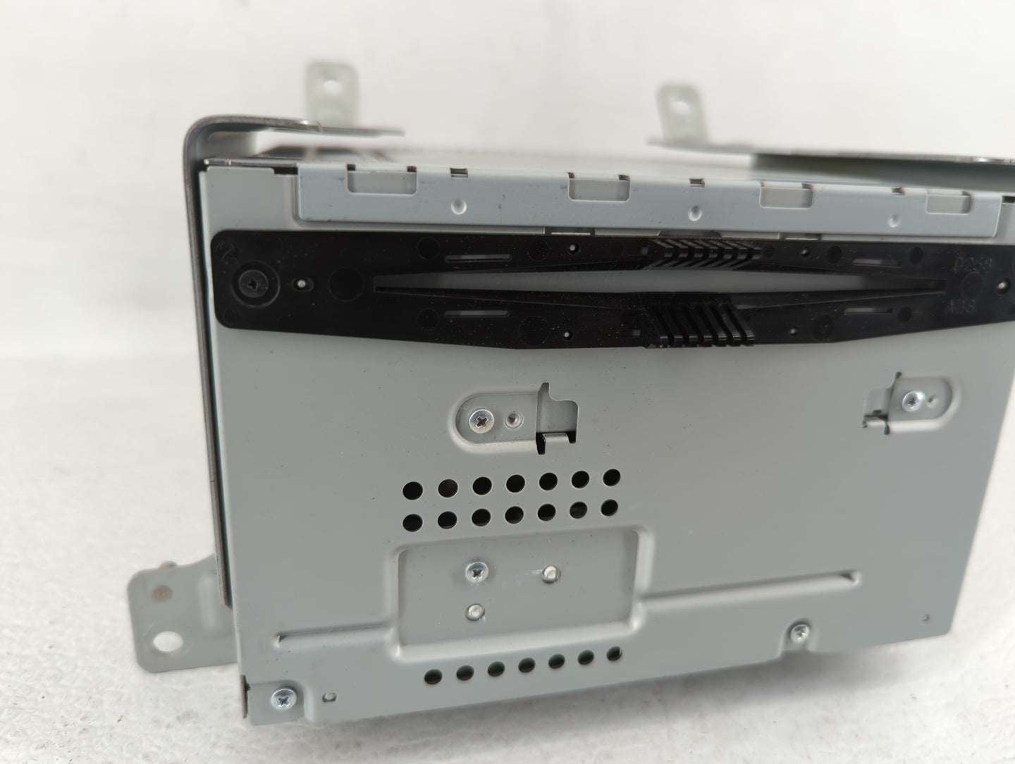 2011-2012 Ford Taurus Radio AM FM Cd Player Receiver Replacement P/N:BG1T-19C159-AB Fits Fits 2011 2012 OEM Used Auto Parts 