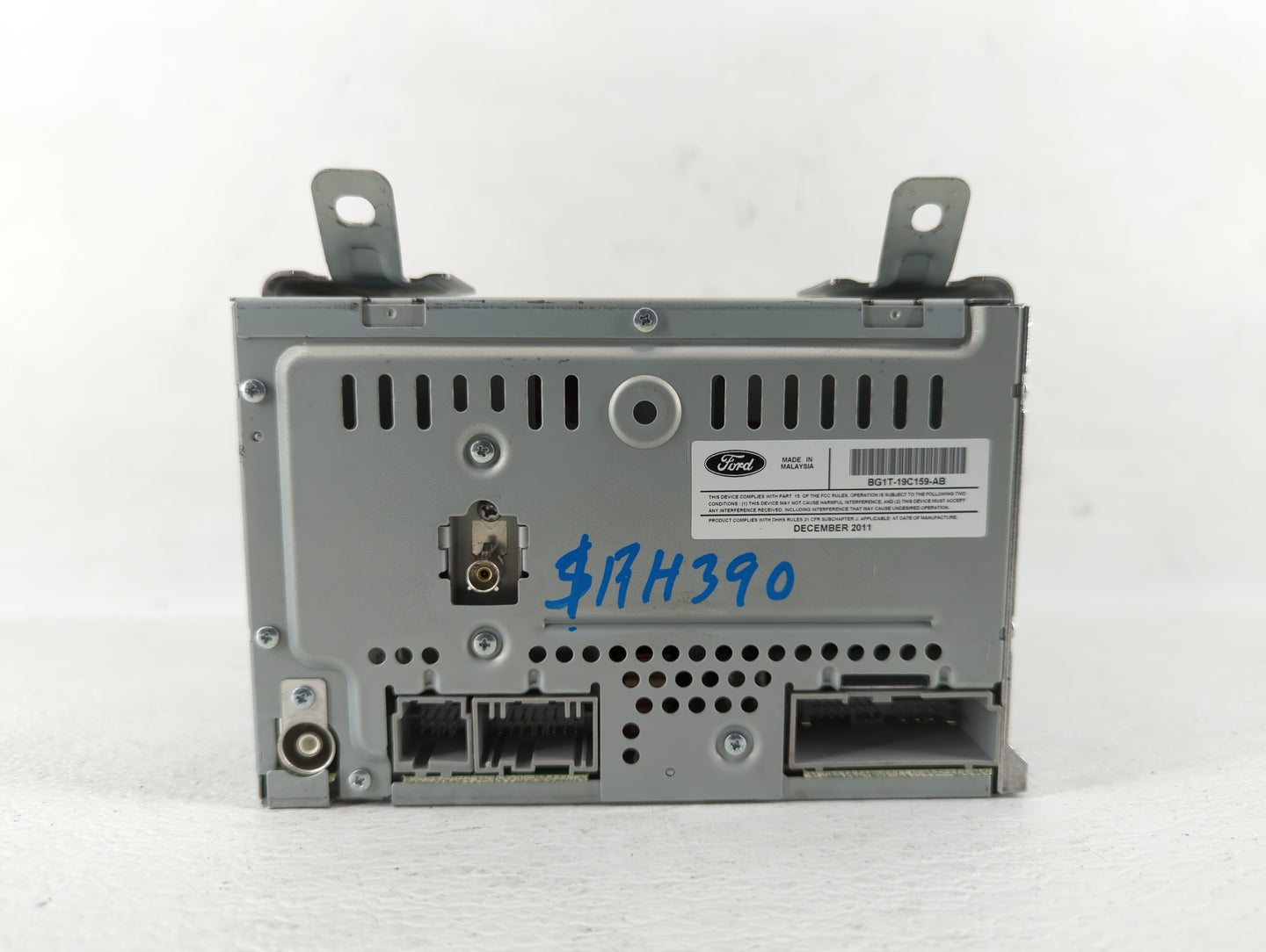 2011-2012 Ford Taurus Radio AM FM Cd Player Receiver Replacement P/N:BG1T-19C159-AB Fits Fits 2011 2012 OEM Used Auto Parts 