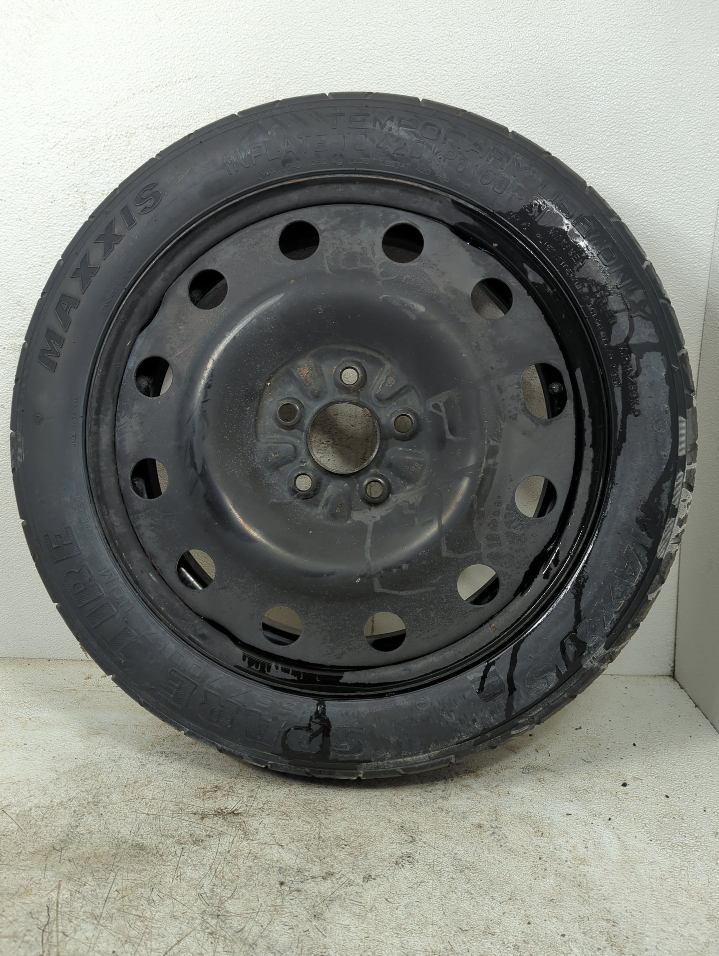 2008-2019 Ford Taurus Spare Donut Tire Wheel Rim Oem 5032821 - Oemusedautoparts1.com